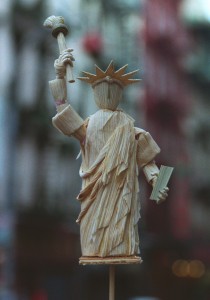 grass statue of liberty(7x copy        